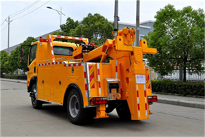 新发地高速路拖车费